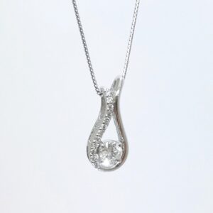 プラチナ ダイヤモンド ネックレス